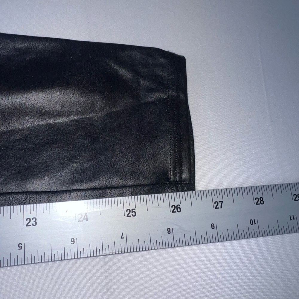 Spanx Faux Leather Plus Size 1X Black - Picture 8 of 9